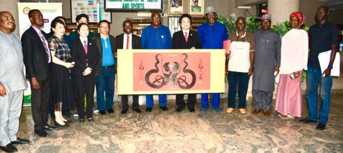 BADMINTON FEDERATION OF NIGERIA (BFN) LEADS CHINESE DELEGATION ON COURTESY VISIT TO THE MINISTER OF YOUTH AND SPORTS
